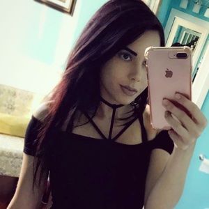 Meet your Posher, Aisha